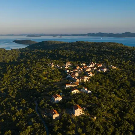 Lavanda Villa Mali Iž