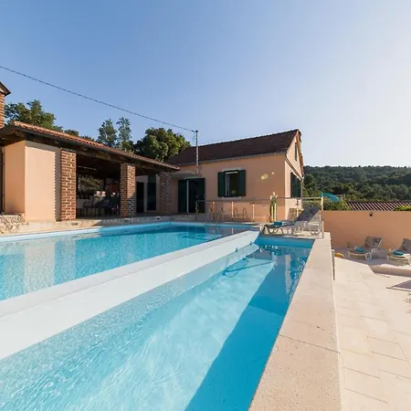 Villa Lavanda *
