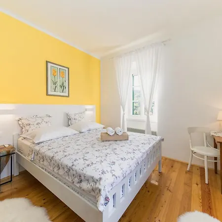 Lavanda Villa