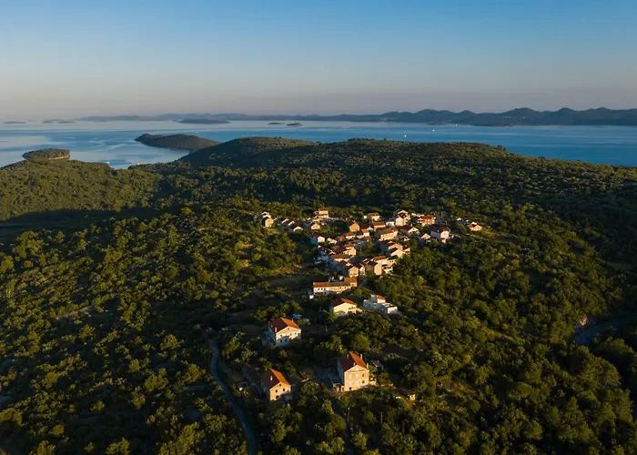 Lavanda Villa Mali Iž